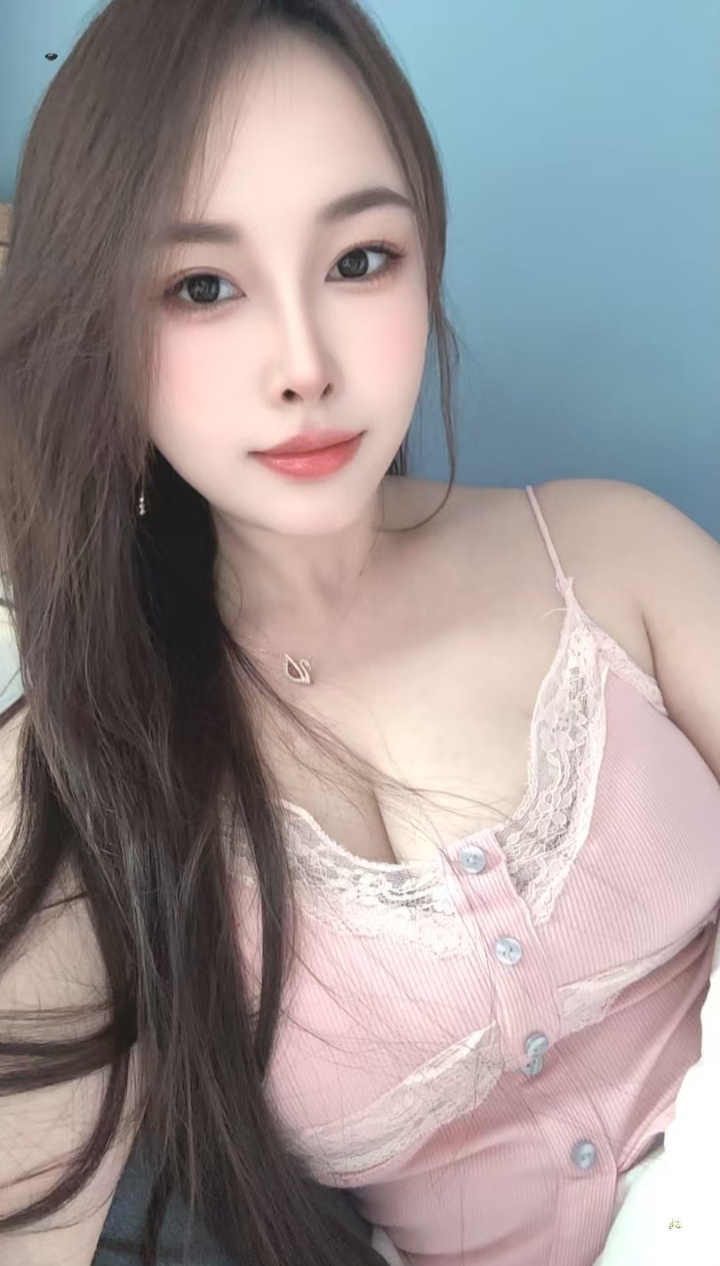 坂田美乳辣妹欢欢