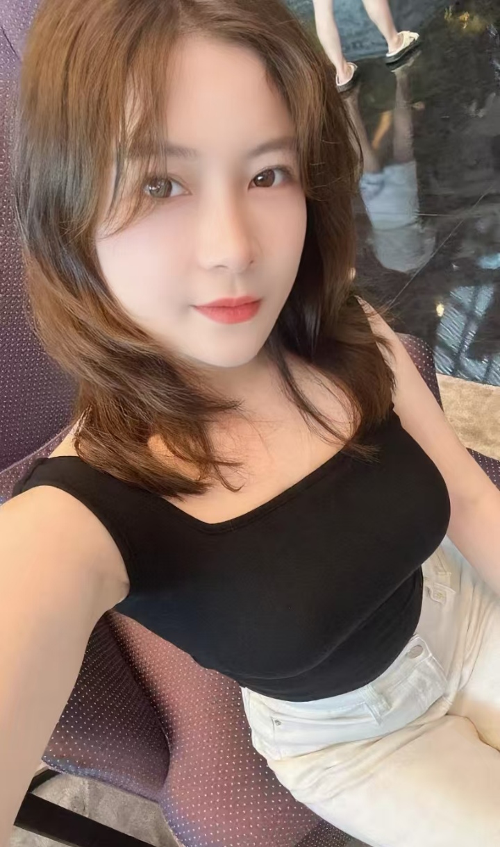 龙华韵味美御姐小鱼儿