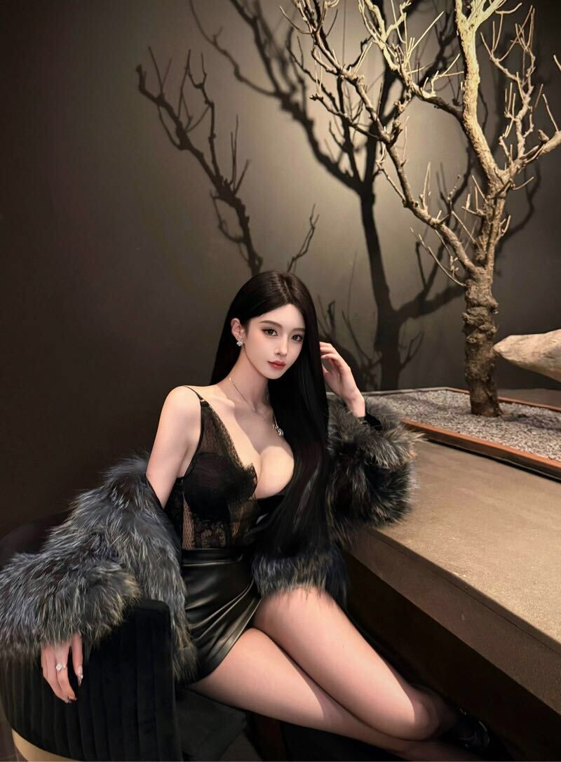 极品纯欲高大白