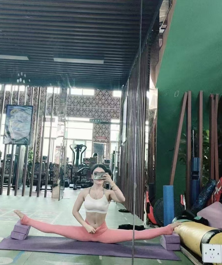 极品尤物身材女王