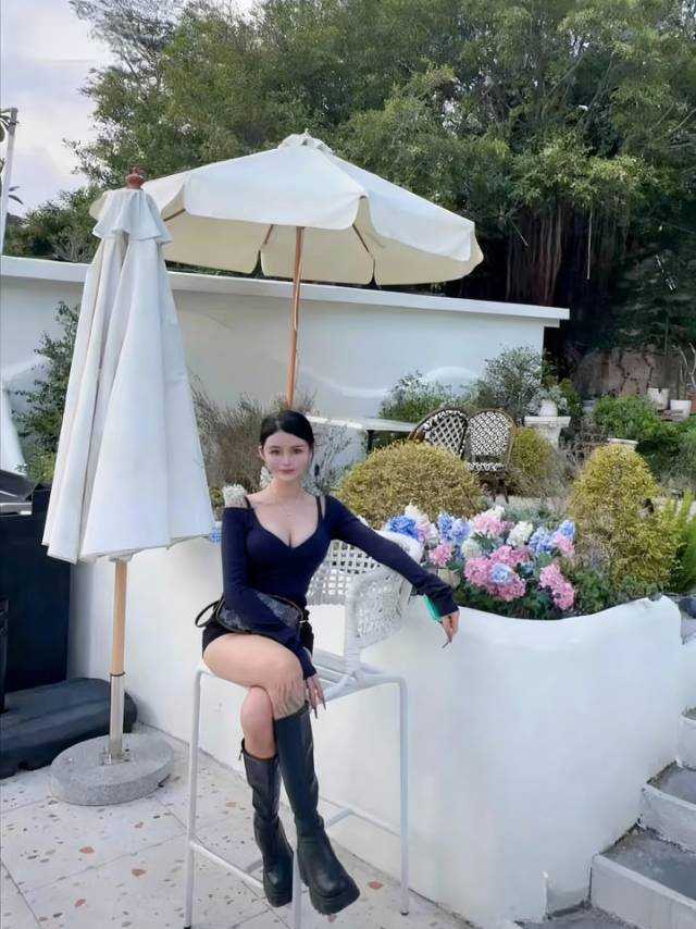 性感少妇干着爽