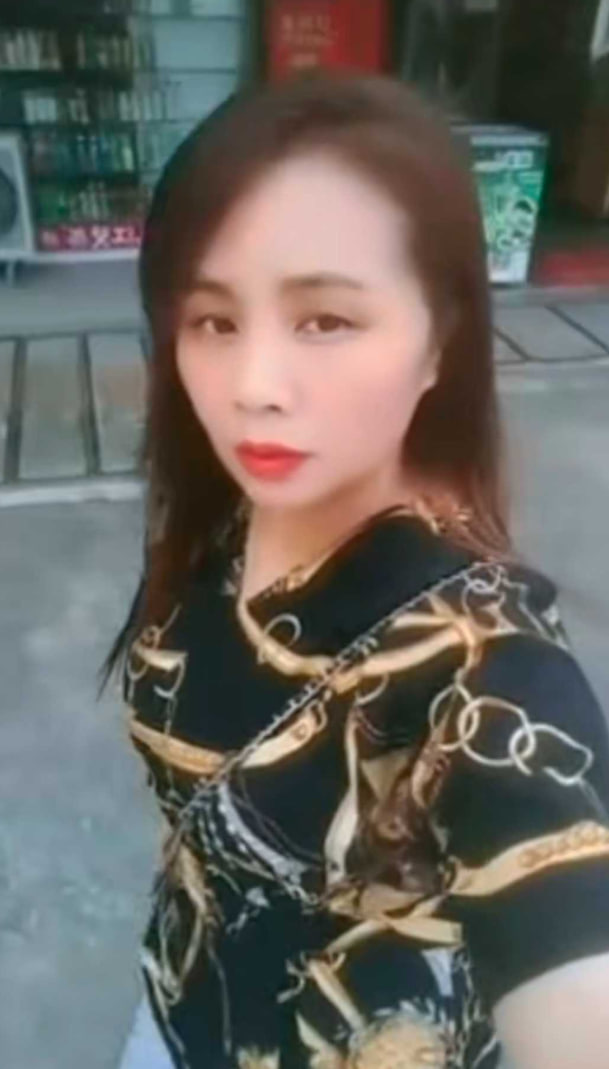 横沥制衣厂熟妇