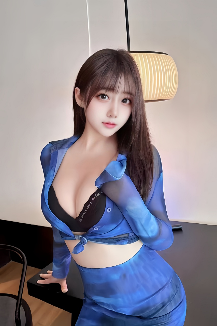 性感小白春，邻家妹妹