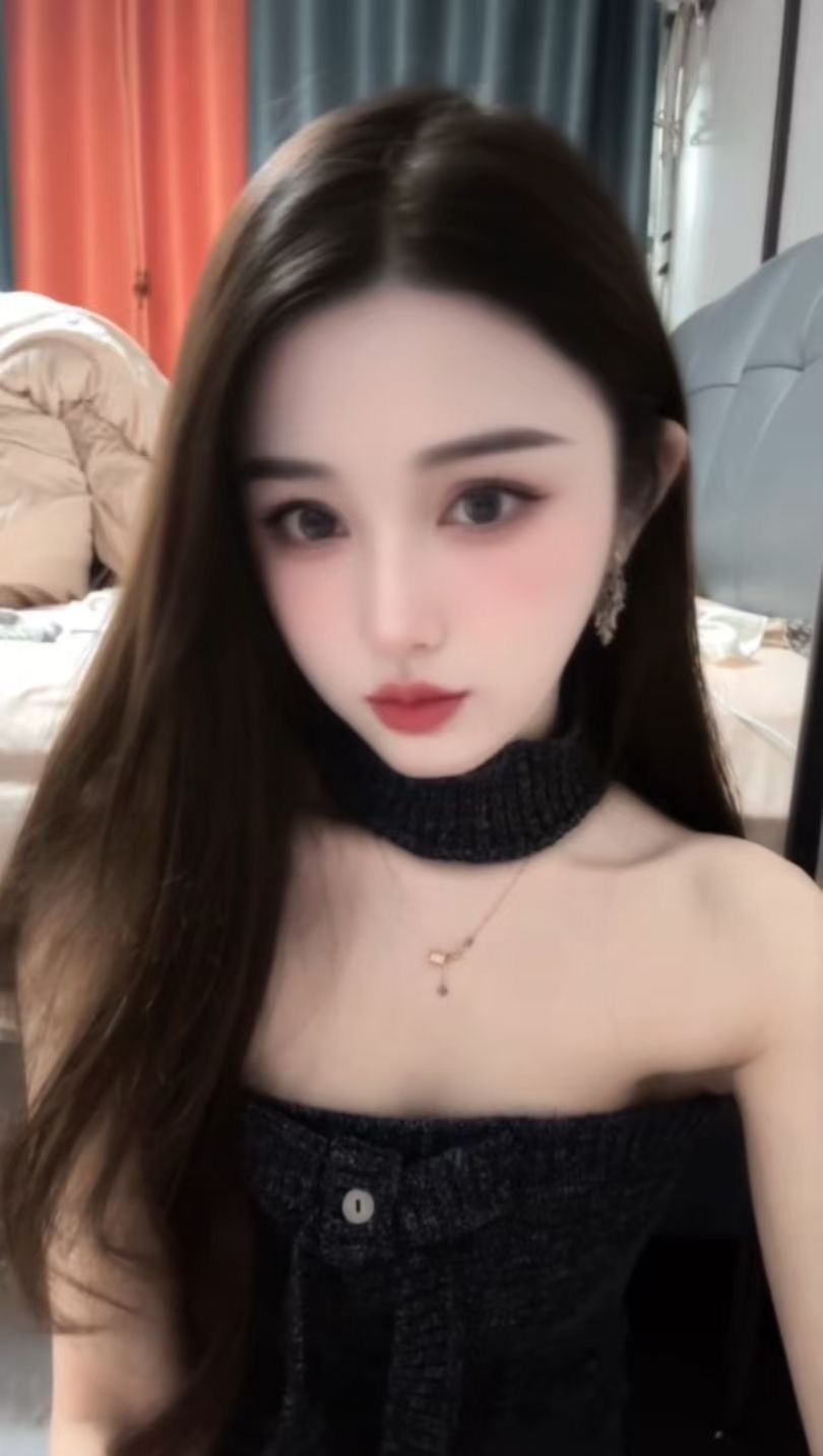 南京模特大长腿身高173兼职刚下海三点粉