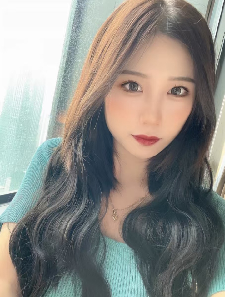 美艳热辣御姐小乔