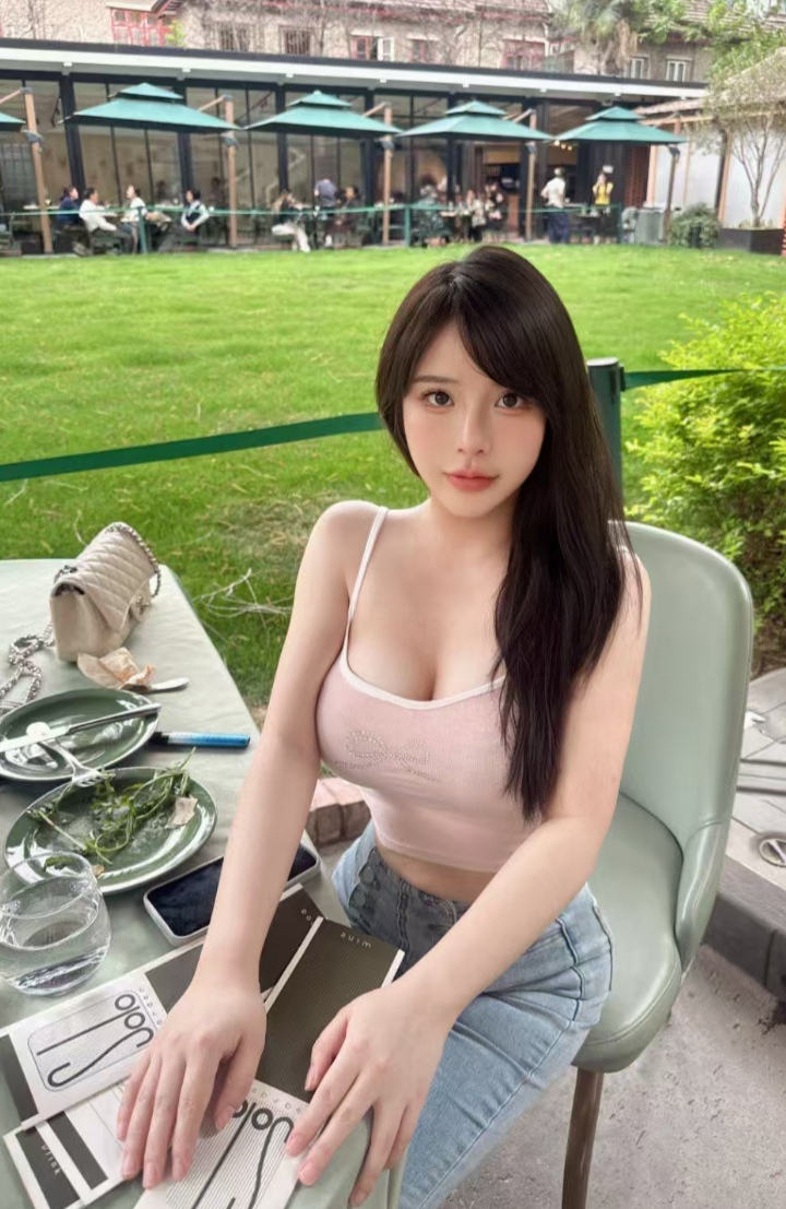 闵行尤物身材美妞悦悦