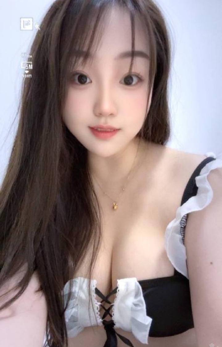 上城纯欲大奶妹娜娜