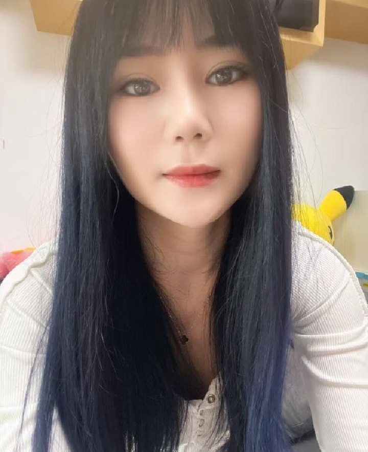 东渡瑜伽裤辣妹婷婷