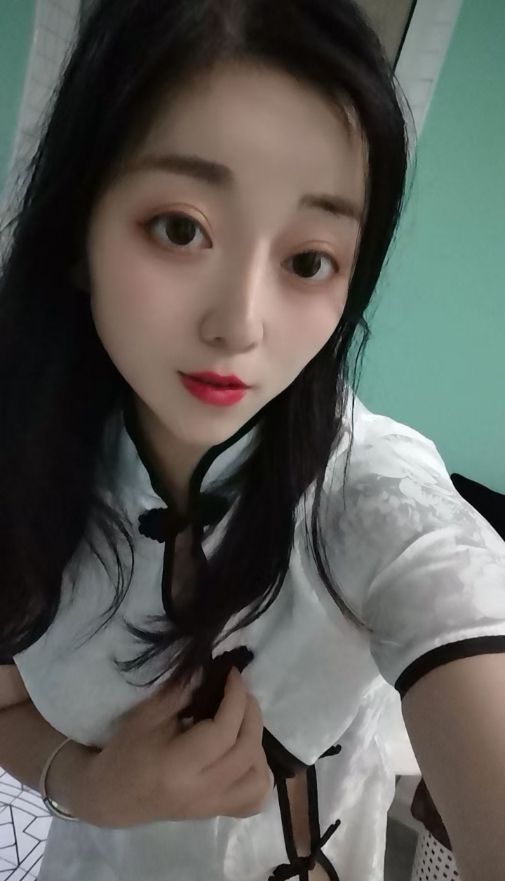 情趣辣妹薇儿可后花园