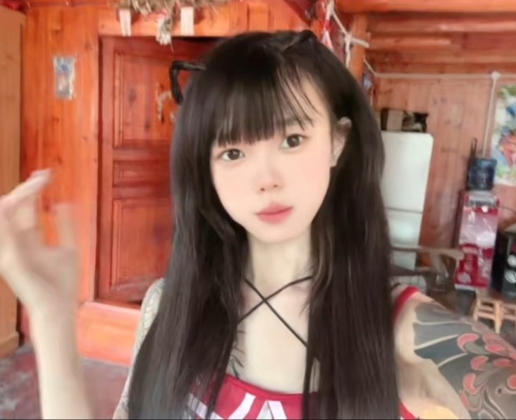 新来新货 长相甜美 纹身霸气 请hold 天河车陂 甜甜