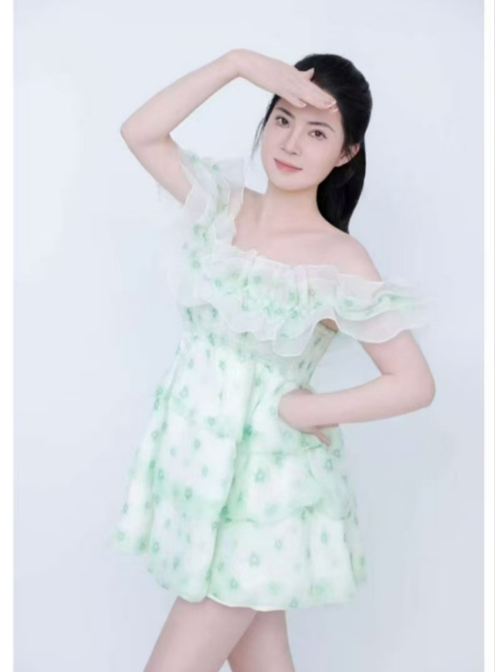 白云美艳御姐琪琪