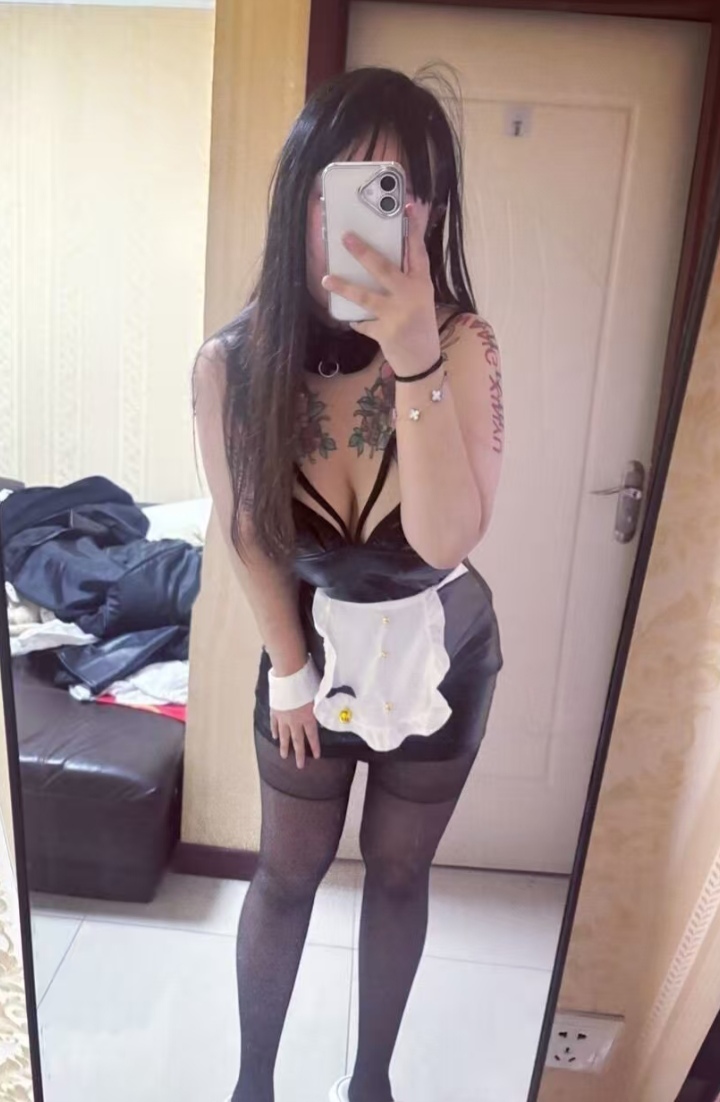 情趣爆乳辣妹阿茶