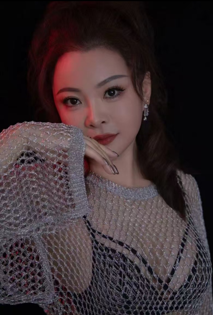 丰满魅惑小少妇冉冉