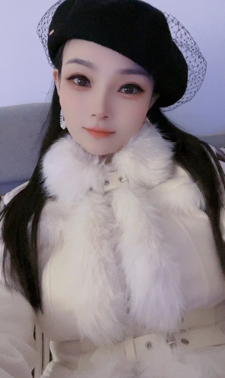 朝阳白嫩甜妹小小