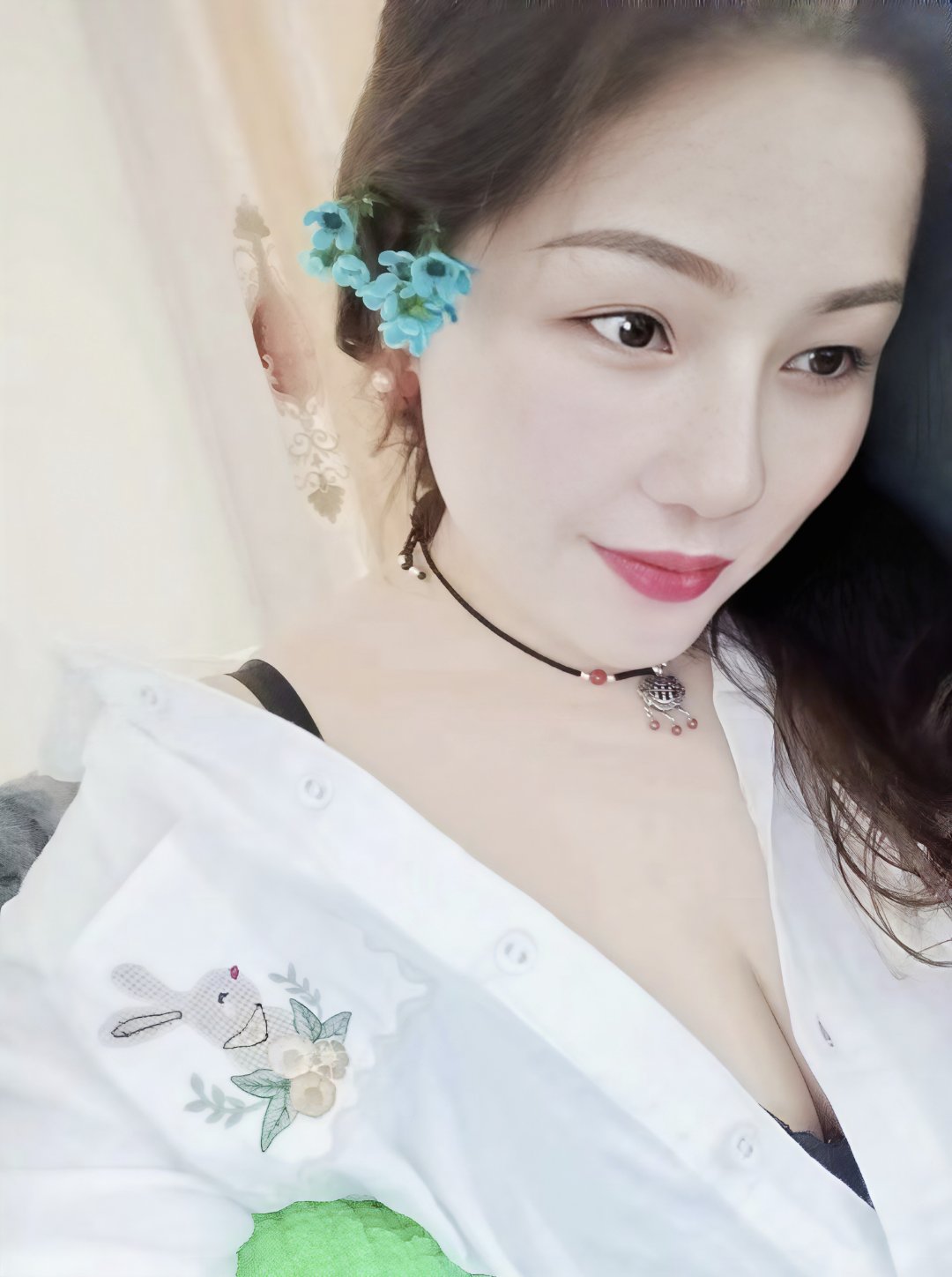 大亚湾丰满少妇