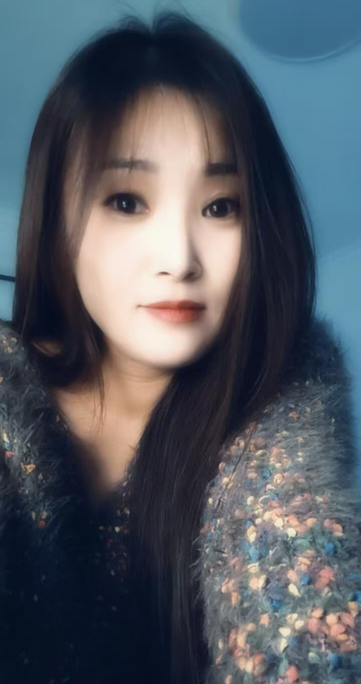 夫子庙美乳少妇小乖