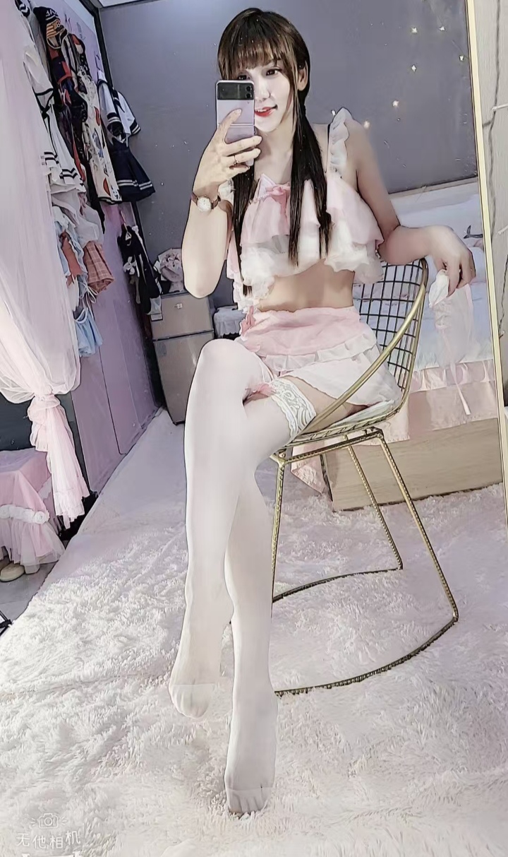 丝袜美腿情趣辣妹阳光