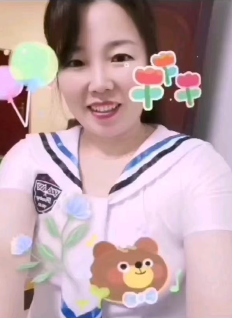 花卉园温柔熟女