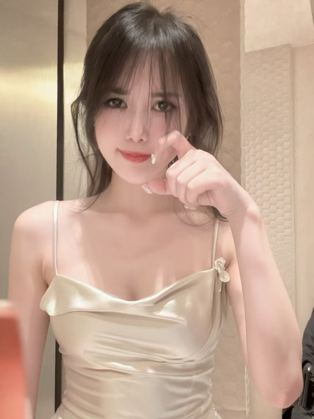 花都瑜伽老师 芝芝 魔鬼身材 敏感体质 轻易高超