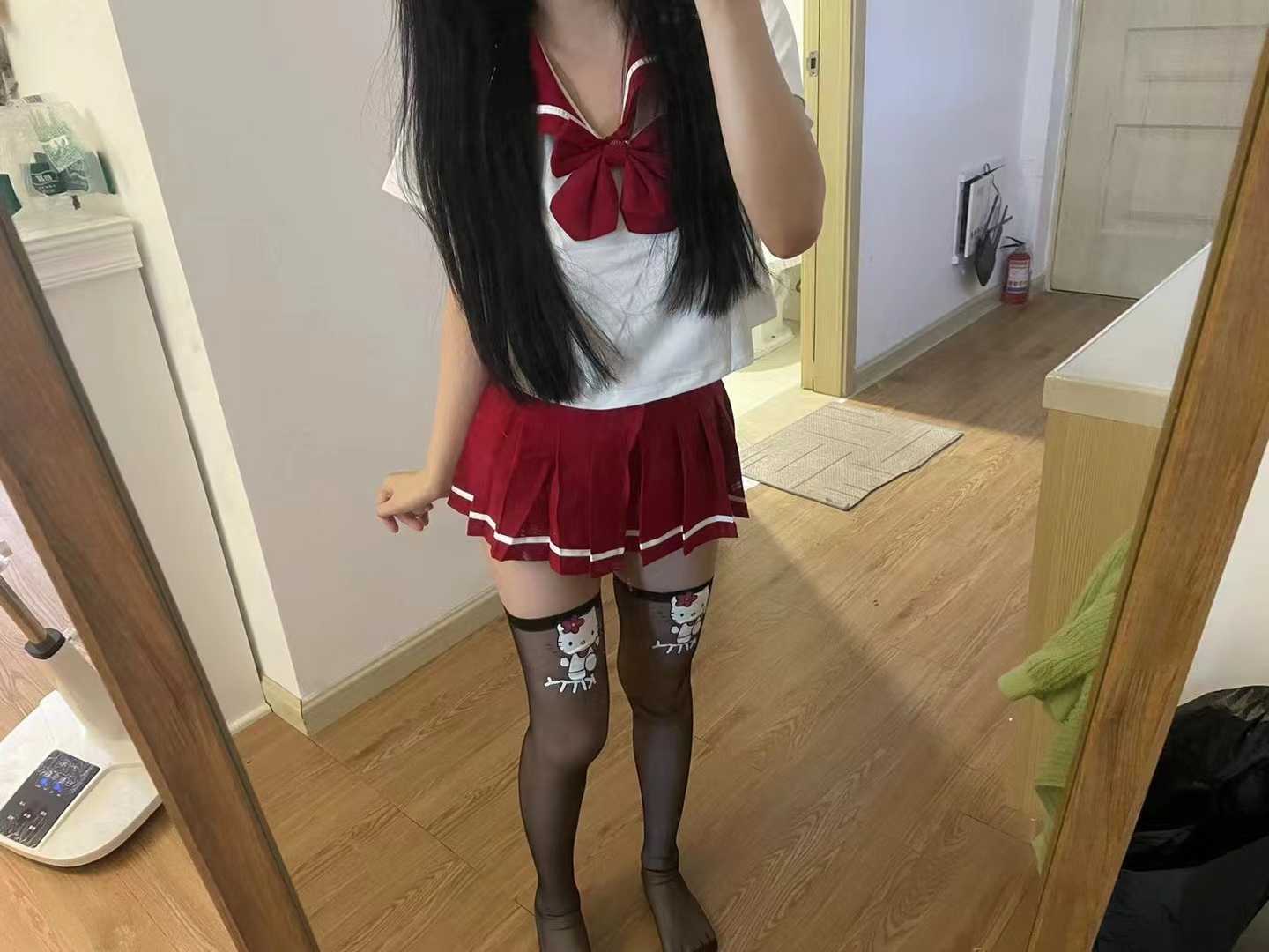 花都融创甜甜 小个子 抱起来没压力 清纯没有风尘气息