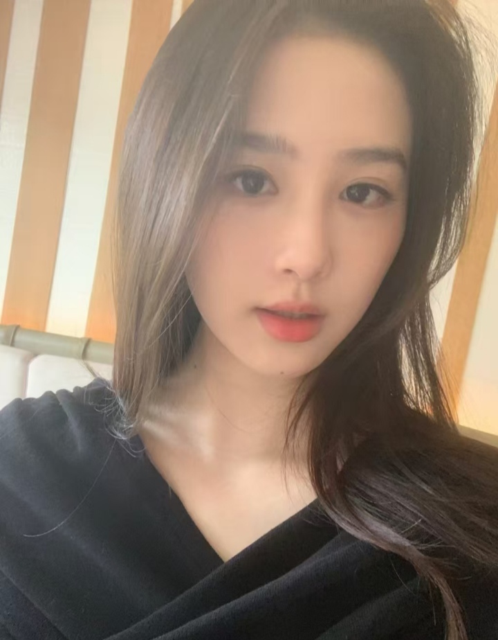 鼓楼纯欲美妞果果