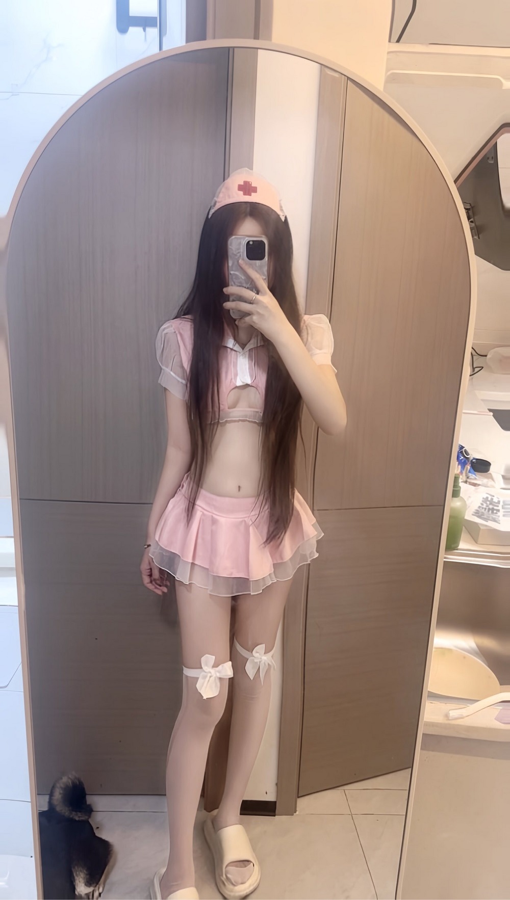 天河车陂18岁小琪琪 主打听话 制服黑丝应有尽有