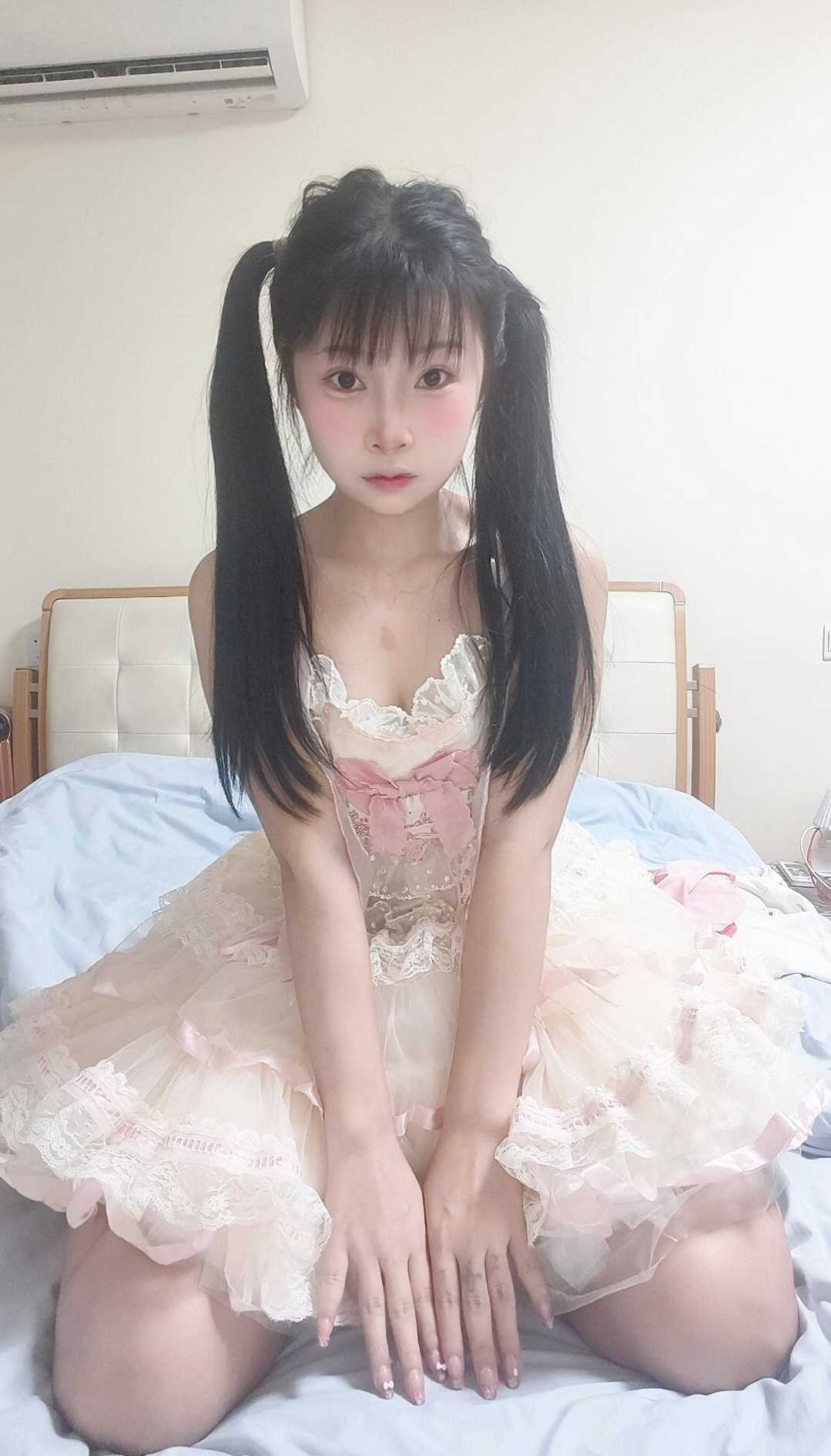 普陀区嫩妹小丸子，粉粉的