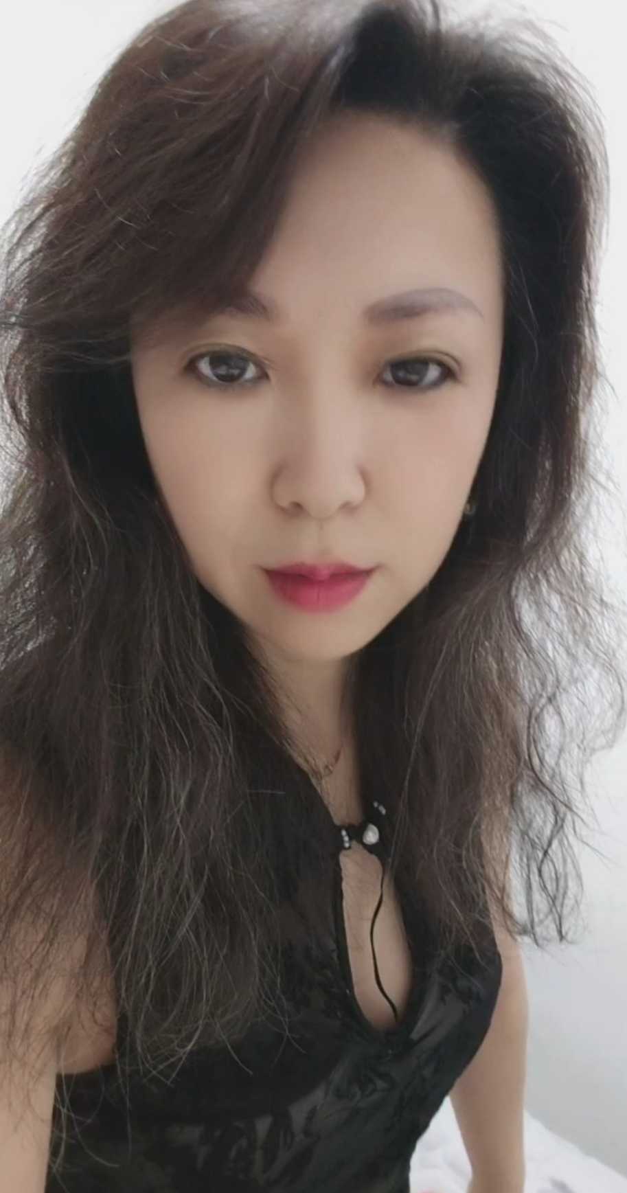 徐汇区美艳熟女，很迷人