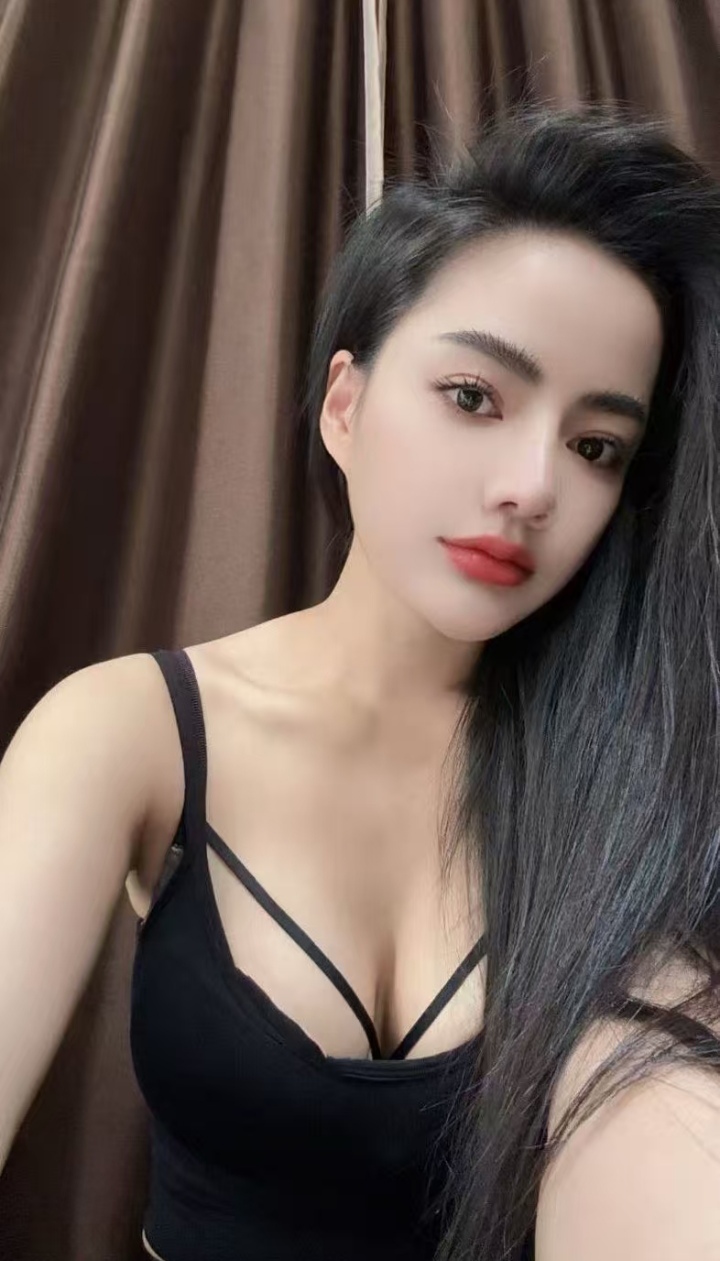 长宁哈尼族美妞西子