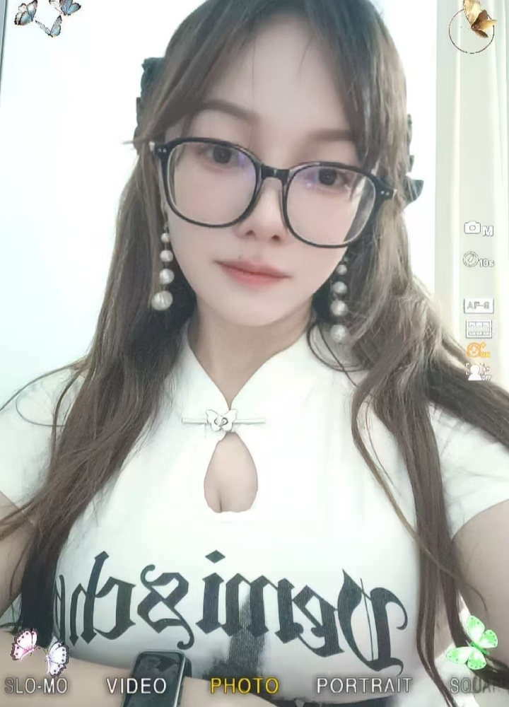 市桥美乳少妇小烟火