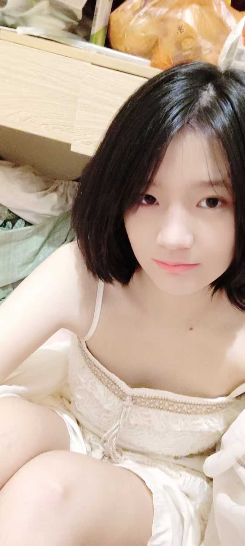 水灵灵的妹子，服务态度好