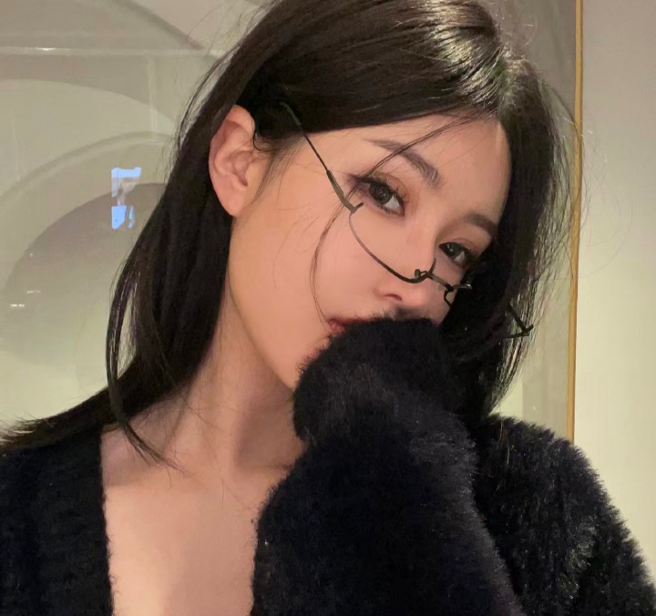 极品身材尤物小鹿