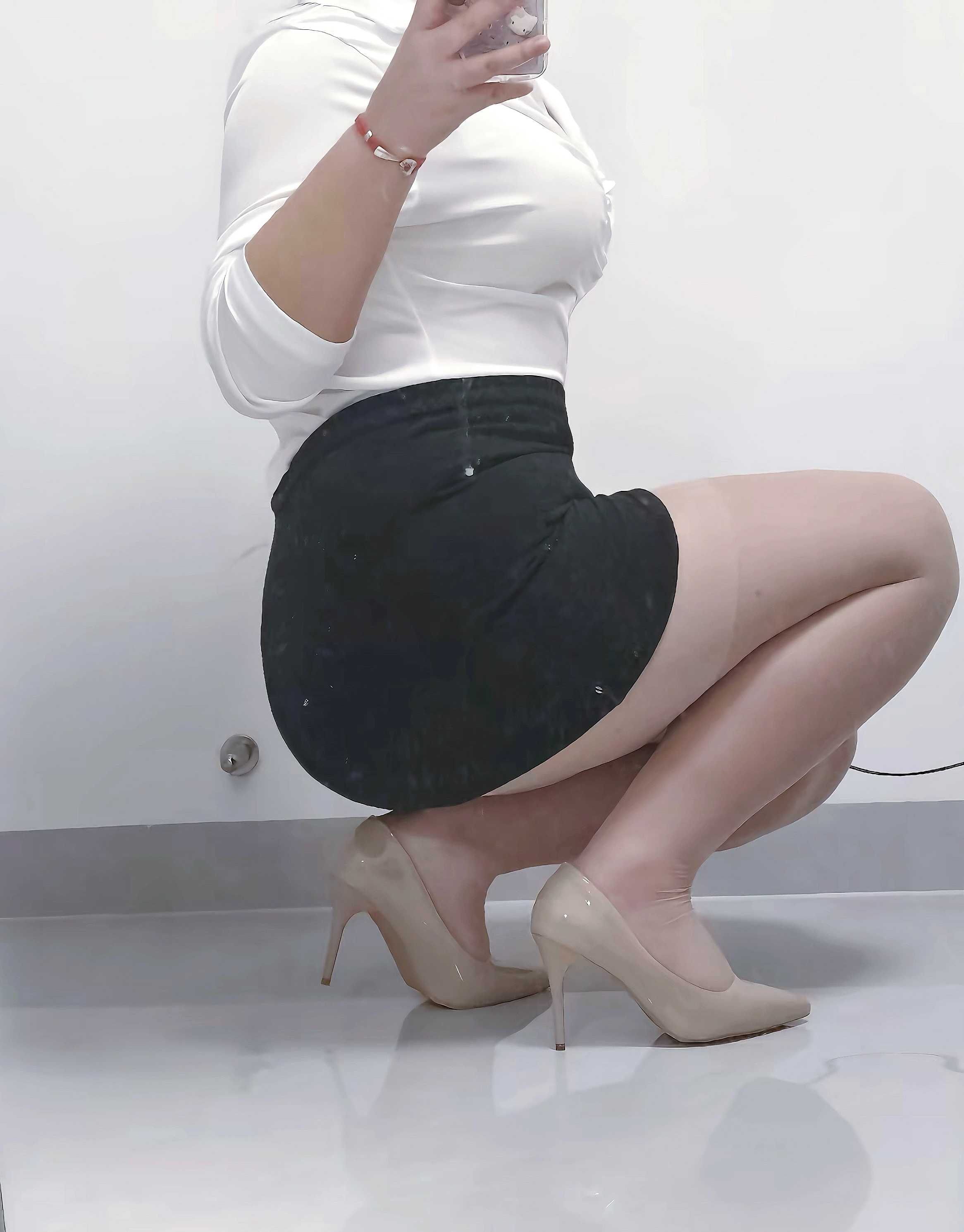 30岁微胖兼职姐姐