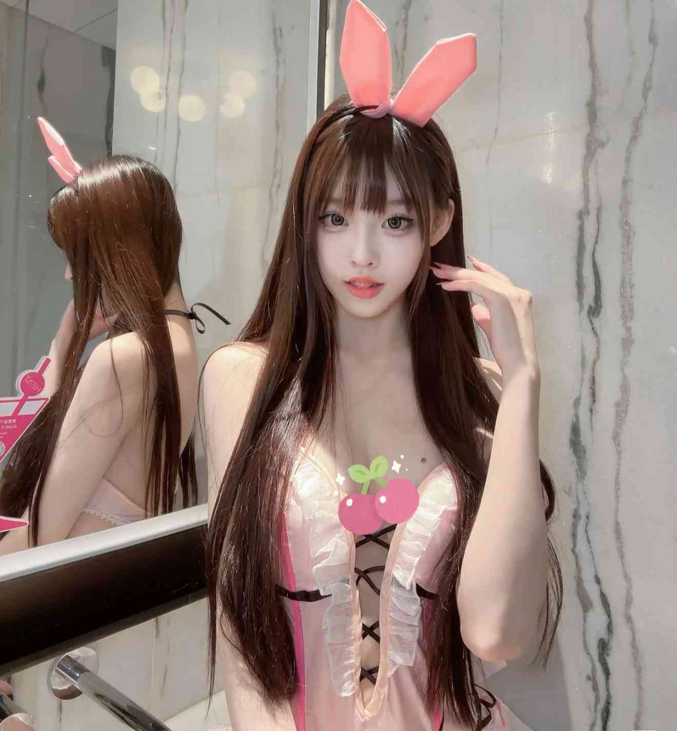 硕放大奶sao妹自带公寓可外