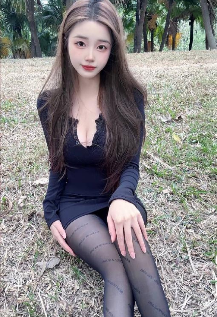 极品身材美妞纯纯