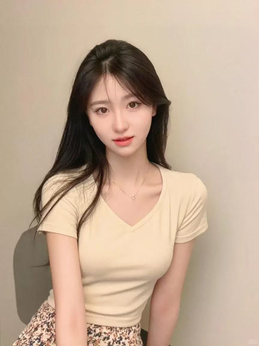 新资源新人高三学妹刚下飞机请调教