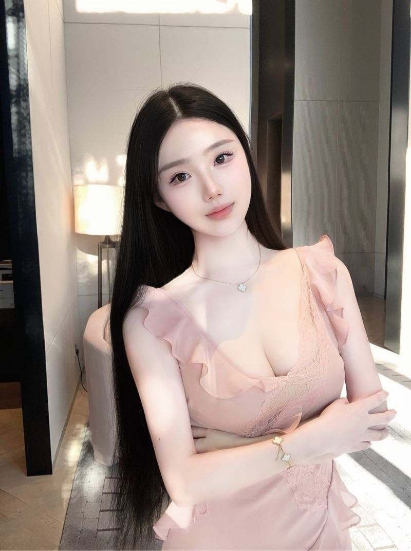 深圳白虎妹兼职萝莉上门工作室，满意付款