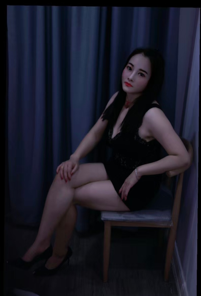 秦淮韵味小娘子