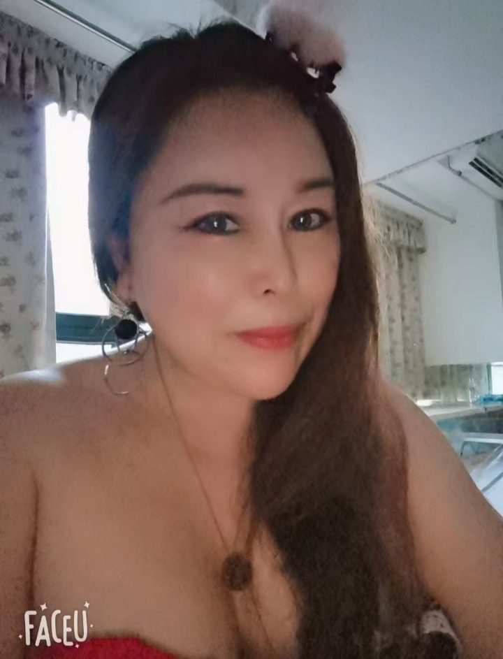 青羊泄火熟女姐姐