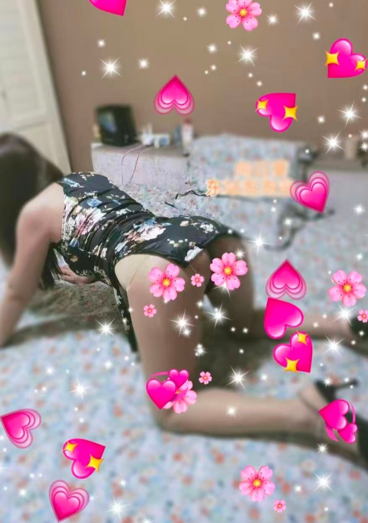 东站情趣欲女向日葵