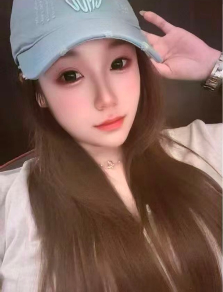 美乳兼职甜妹七月