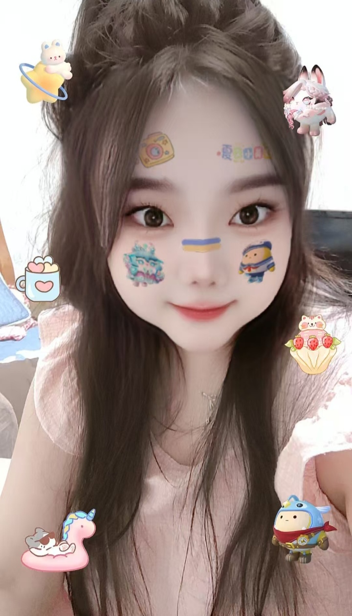 白嫩丰润丸子妹晓晓