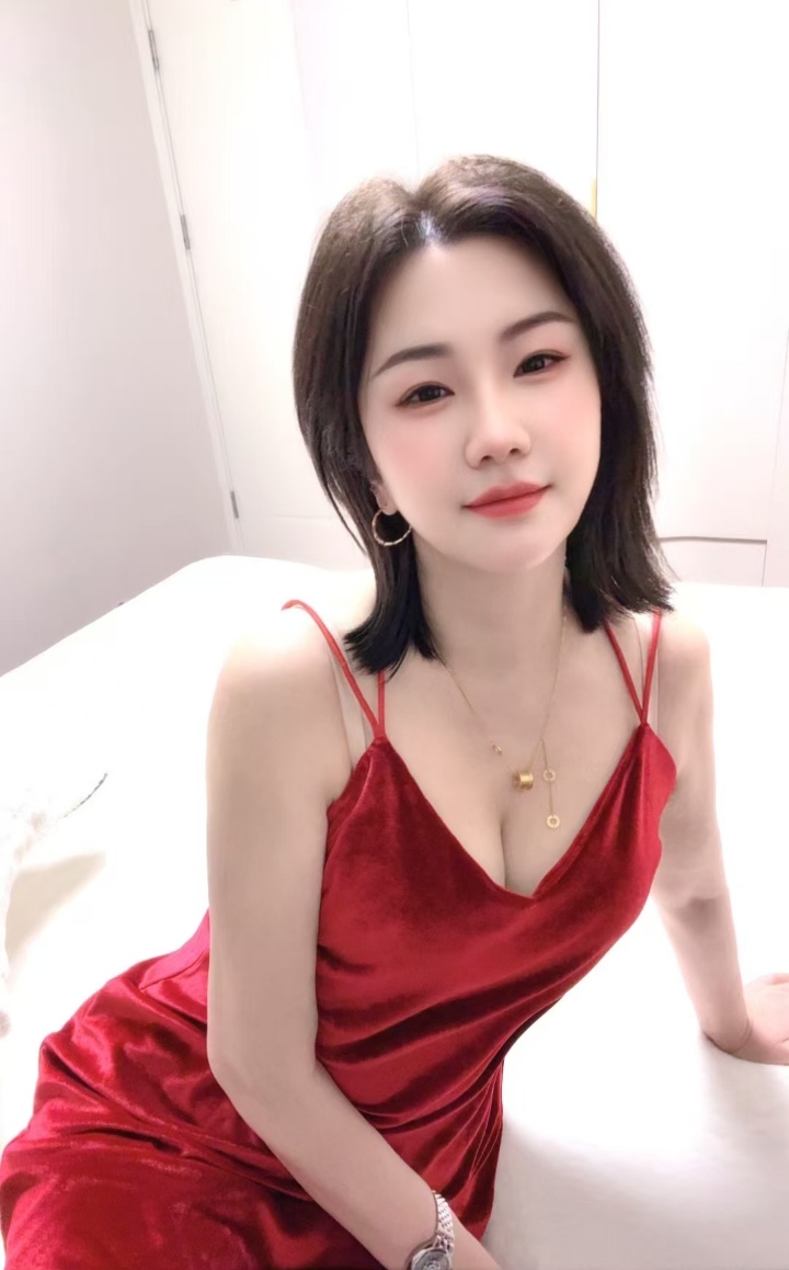 极品短发御姐笑笑