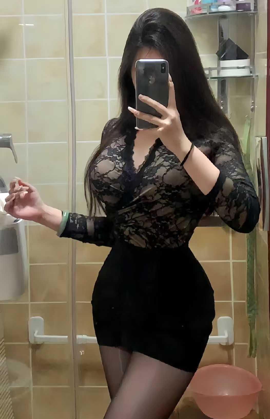 肤白少妇身材有料