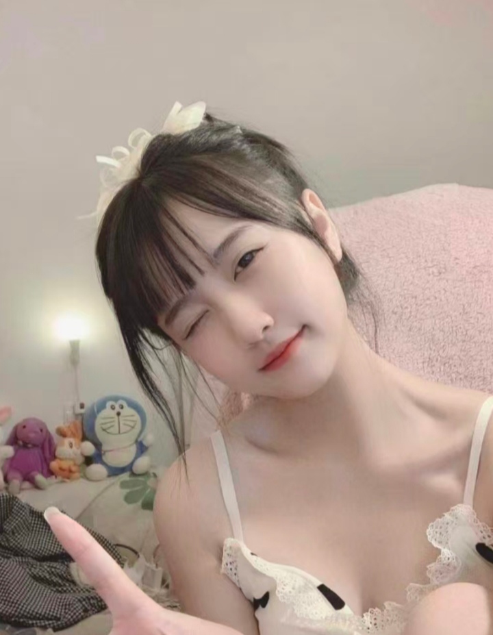 刚下水妹子水嫩多汁