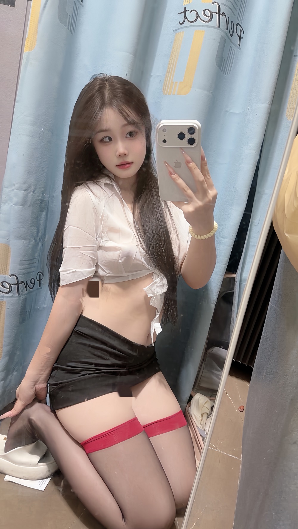 性感嫩妹，三点粉嫩，主打听话，天河棠东小青