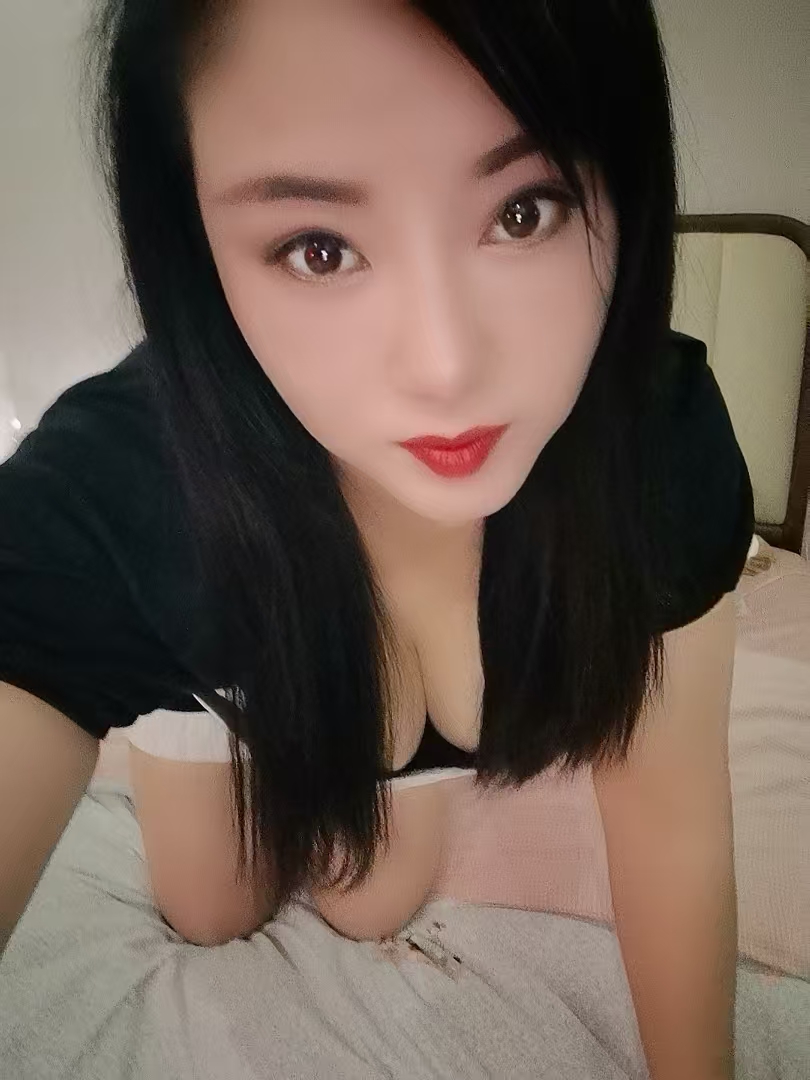 金水区居家少妇，闷sao玩的开