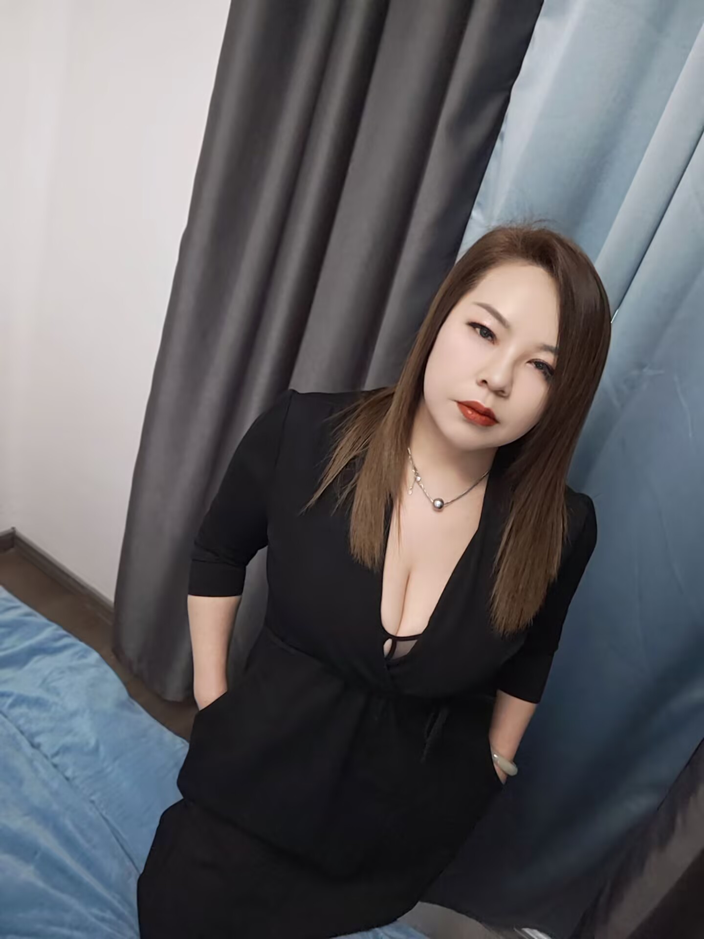 奉贤区风sao小嫂子