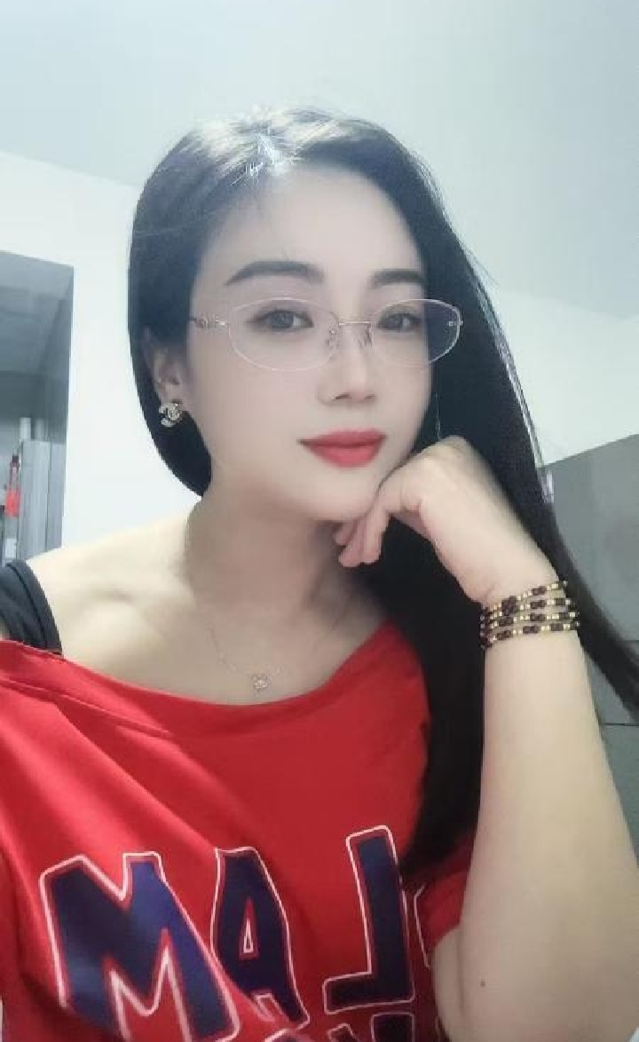 瑶海双飞姐妹花