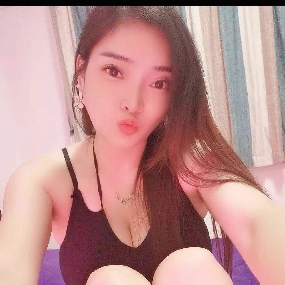 白云人和柳儿 风情万种顶级身材 风Sao尤物